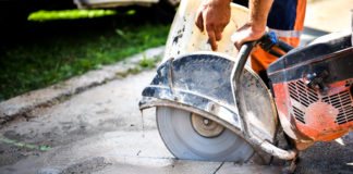 taiere beton pentru instalatia sanitara