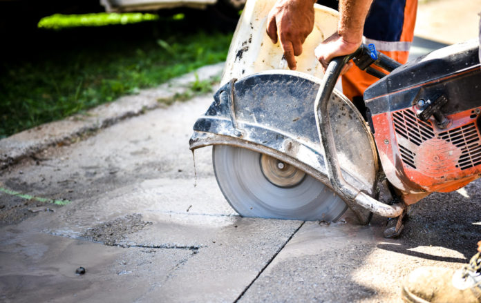 taiere beton pentru instalatia sanitara