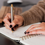 Agende personalizate: materiale utile pentru birou, întâlniri și comunicare de brand