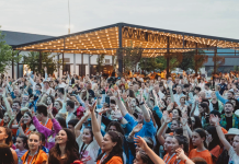 Sun Leader extinde infrastructura turistică de la Castelul Bethlen-Haller la o suprafață de 2.600 de metri pătrați outdoor amenajați cu pergole retractabile