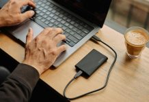 Cloud vs. offline: cum să îmbinăm accesibilitatea și securitatea